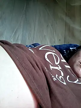 xuxulovezz online show from 03-31-26, 05:19