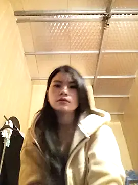 Snapshot of Suny_babyy chatting on 10-17-25, 02:59 Suny babyy online show from 10-17-25, 02:59