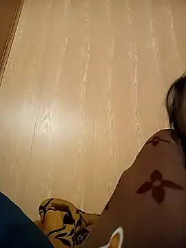 Snapshot of Suny_babyy chatting on 11-18-25, 02:39 Suny babyy online show from 11-18-25, 02:39