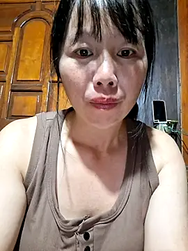 helenzz online show from 10-18-25, 12:39