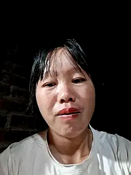 helenzz online show from 10-31-25, 09:49