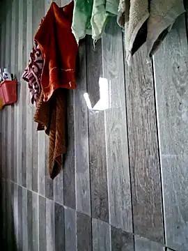 helenzz online show from 11-15-25, 02:20