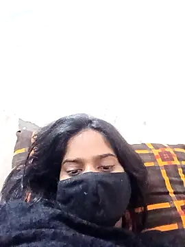 Snapshot of ROSHNI-744 chatting on 10-28-25, 02:59 ROSHNI-744 online show from 10-28-25, 02:59