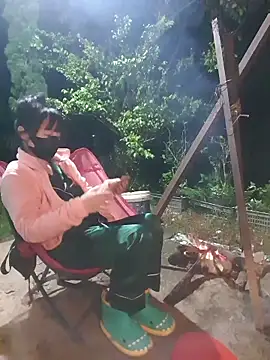 Helen-Tran online show from 10-26-25, 01:39