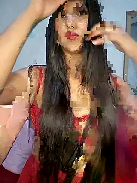 Snapshot of graziele00 chatting on 03-17-26, 04:32 graziele00 online show from 03-17-26, 04:32