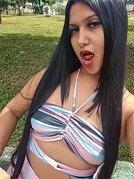 Snapshot of graziele00 chatting on 03-26-26, 04:56 graziele00 online show from 03-26-26, 04:56