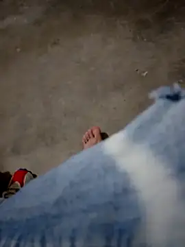 SALCEDO 041198 online show from 11-15-25, 02:31