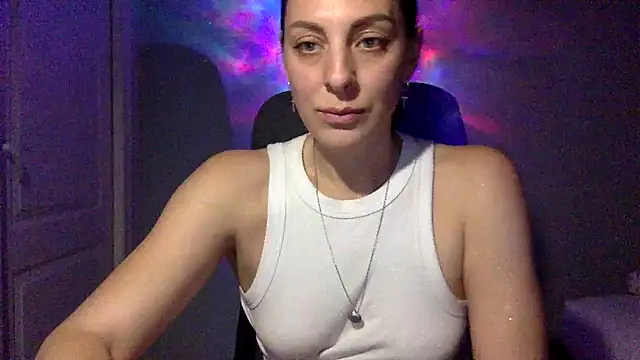 Snapshot of Myronell chatting on 10-07-25, 06:16 Myronell online show from 10-07-25, 06:16