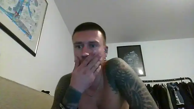 Snapshot of rarnox chatting on 09-22-25, 09:55 rarnox online show from 09-22-25, 09:55