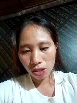 ruby-00 online show from 10-18-25, 04:30