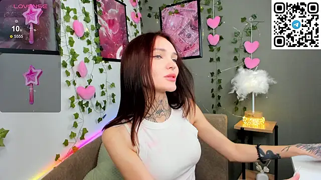 Selena Lune online show from 09-26-25, 01:53