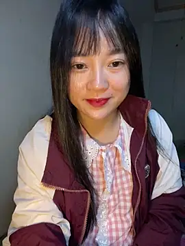 Be xinh online show from 11-18-25, 03:49