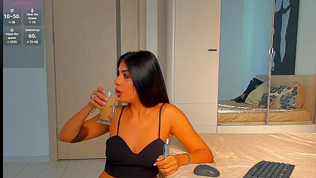 AylinHazellx online show from 11-24-25, 08:36