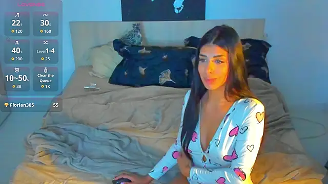 AylinHazellx online show from 11-25-25, 08:20