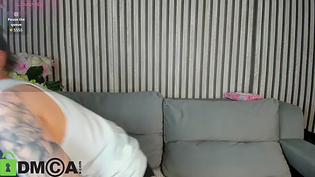 Elsie Cutties online show from 10-10-25, 01:04