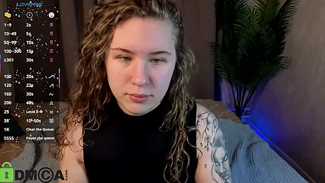 Elsie Cutties online show from 01-14-26, 01:11