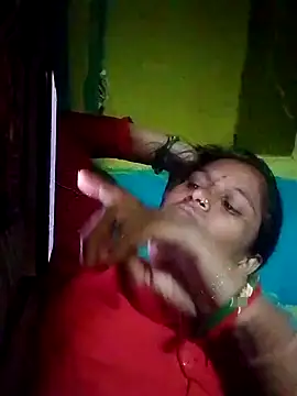 Snapshot of Pooja6060 chatting on 10-14-25, 03:13 Pooja6060 online show from 10-14-25, 03:13