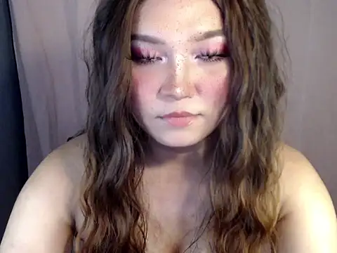 Eyes-on-me online show from 11-20-25, 07:52