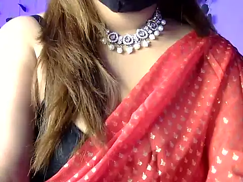 Snapshot of Aaliya02 chatting on 02-14-26, 11:51 Aaliya02 online show from 02-14-26, 11:51