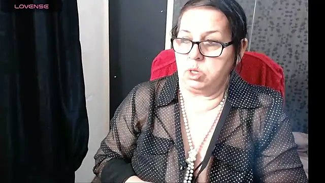 MissSanjanne online show from 12-14-24, 06:35