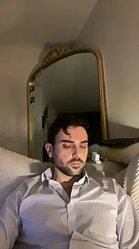 Snapshot of eauminerale chatting on 02-16-26, 09:11 eauminerale online show from 02-16-26, 09:11