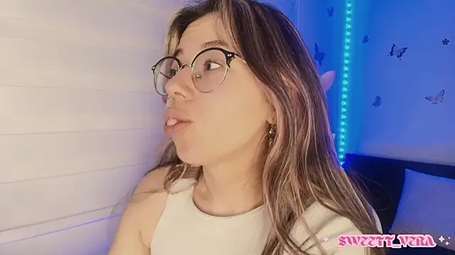 sweettvera online show from 10-16-25, 10:38