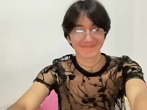 Matti Mendez  online show from 10-09-25, 05:11