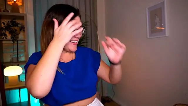 mrs fllowerr online show from 11-06-25, 05:14