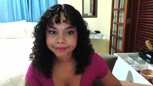 sweetamy326 online show from 01-12-26, 01:00