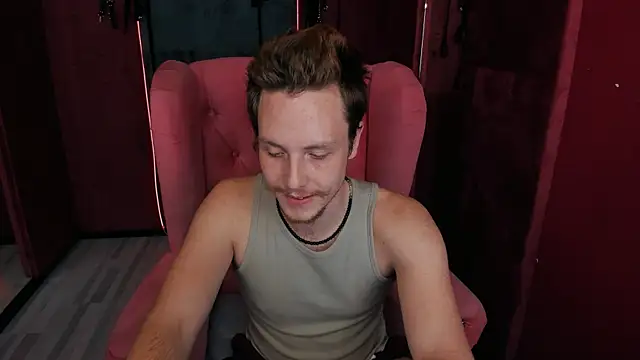 LeoMooree online show from 11-14-25, 03:55