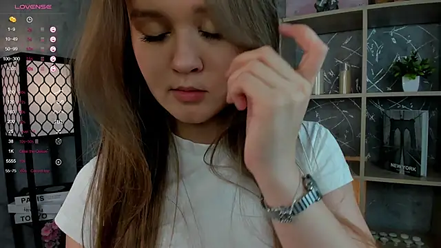 ElenoreReth online show from 11-28-25, 03:14