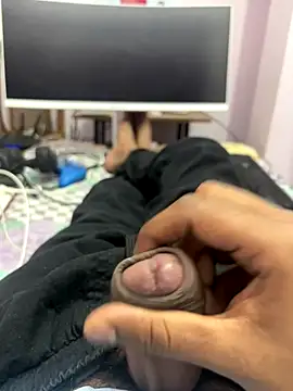 slaveboi9876 online show from 12-14-25, 05:40