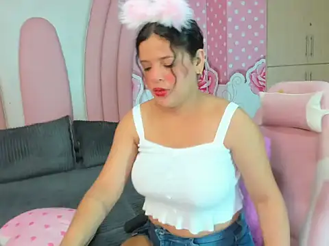 SofiaaBigBoobs online show from 10-27-25, 12:09