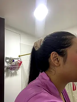 IsabellaJoness  online show from 10-22-25, 12:16