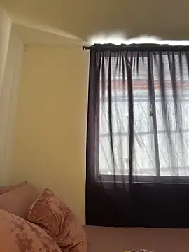 IsabellaJoness  online show from 02-12-26, 05:41