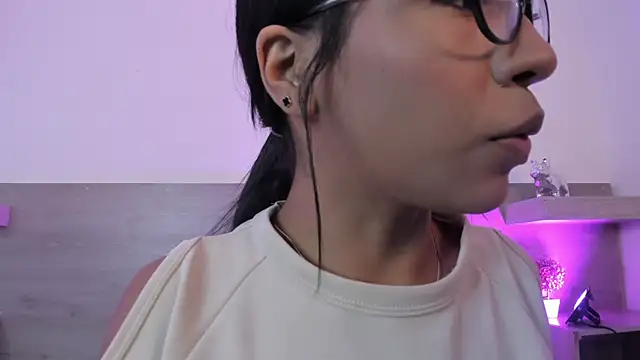 Ivana Hall online show from 10-08-25, 08:06