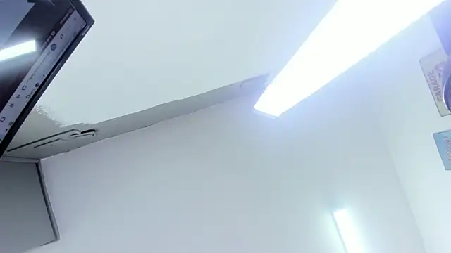 emperatris 23 online show from 11-19-25, 11:32