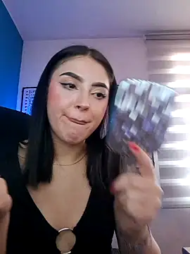 Snapshot of Zafira_ chatting on 11-10-25, 07:13 Zafira online show from 11-10-25, 07:13