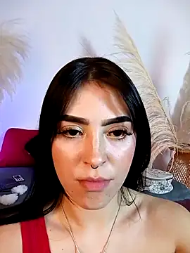 Snapshot of Zafira_ chatting on 11-25-25, 06:30 Zafira online show from 11-25-25, 06:30