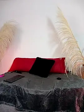 Snapshot of Zafira_ chatting on 11-29-25, 04:32 Zafira online show from 11-29-25, 04:32