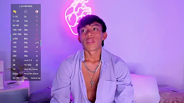 Santti  online show from 11-15-25, 08:38