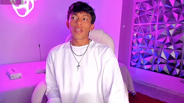 Santti  online show from 11-18-25, 09:41