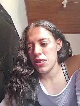 Snapshot of zakura_Haruno chatting on 02-17-26, 08:37 zakura Haruno online show from 02-17-26, 08:37