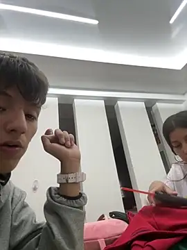 Snapshot of _Kinky69_ chatting on 10-31-25, 07:26 Kinky69 online show from 10-31-25, 07:26