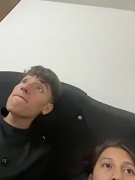 Snapshot of _Kinky69_ chatting on 11-12-25, 09:58 Kinky69 online show from 11-12-25, 09:58