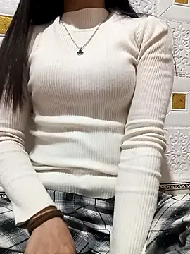 Snapshot of Lover-loverxx chatting on 11-27-25, 12:18 Lover-loverxx online show from 11-27-25, 12:18