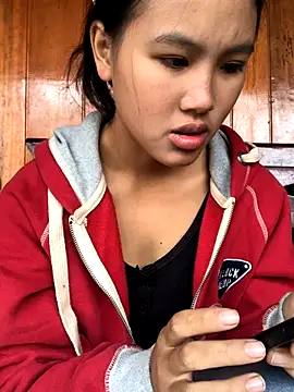 Mai lovely online show from 10-29-25, 04:04