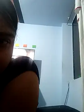 Hott Sweet online show from 10-05-25, 03:27