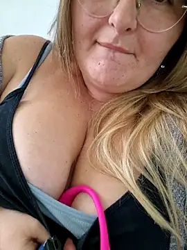 HornyBella88 online show from 10-05-25, 10:46