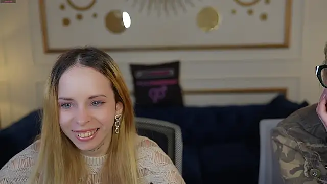 Snapshot of Luchi_Sun chatting on 10-20-25, 10:05 Luchi Sun online show from 10-20-25, 10:05